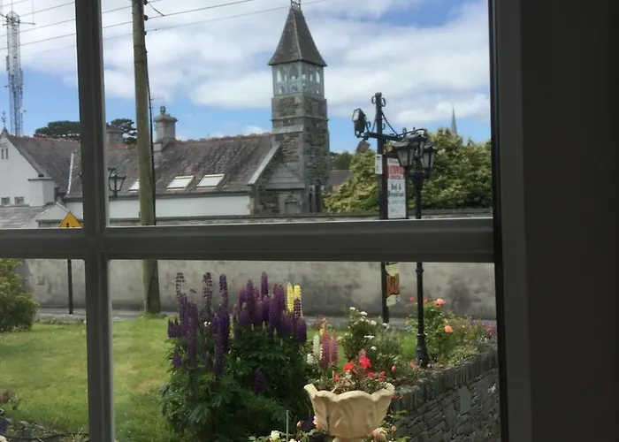 Rathmore House Bed & Breakfast *